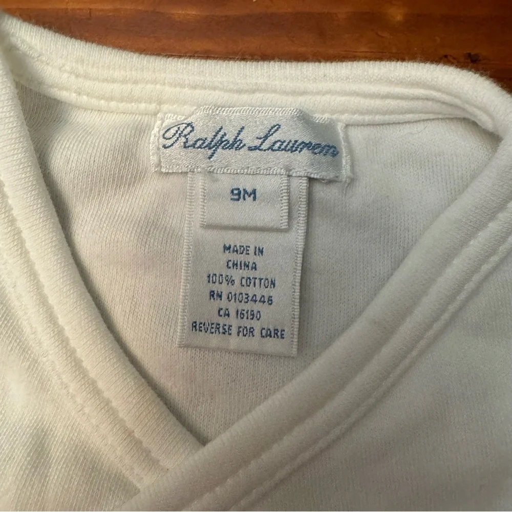 Ralph Lauren Baby Size 9 Months White Long Sleeve Cotton Snap Top